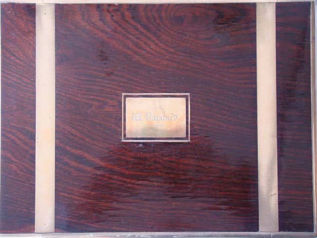  A very fine English Rosewood Gentleman's Toiletry or Dressing Box circa 1850 — image 3